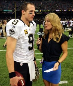 Jen-Hale-Drew-Brees-NFL-sideline-reporter-FOX-blonde-boobs-legs