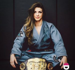 mackenzie-dern-hot-Brazilian-MMA-octagon-brunette-UFC-Evicta-cute