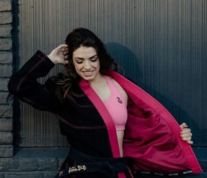 mackenzie-dern-hot-Brazilian-MMA-octagon-brunette-UFC-Evicta-cute